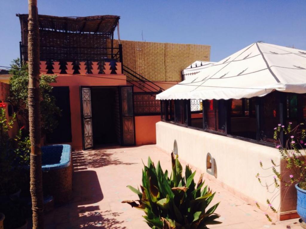 Riad Araba Felice Bed & Breakfast Marrakesh Exterior photo